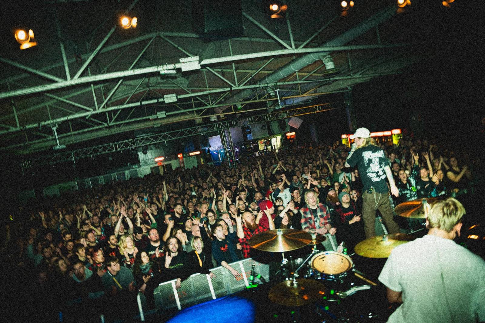 LIVE: Stormem otřásl metalcorový večírek v čele s Fit For A King