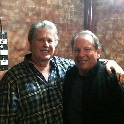 Zemřel kytarista a zpěvák Jeffrey Foskett, hrával po boku Beach Boys