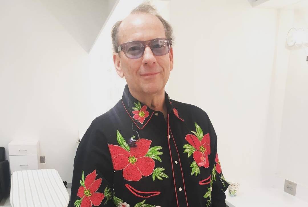 Zemřel kytarista a zpěvák Jeffrey Foskett, hrával po boku Beach Boys