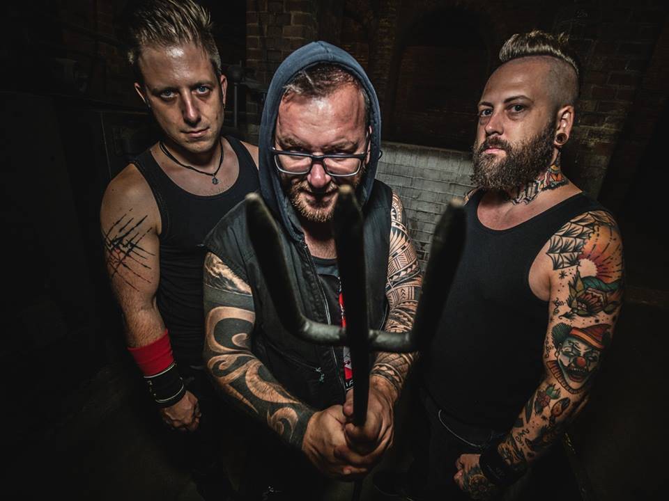 ROZHOVOR | Zeller (Cocotte Minute): Chystáme festival po hřbitovech, jmenovat se bude Márnice.cz