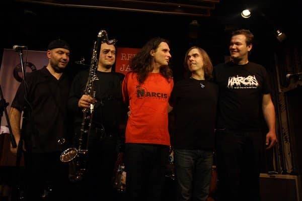 Zemřel jazzrockový kytarista Dean Brown, často hrával v Česku