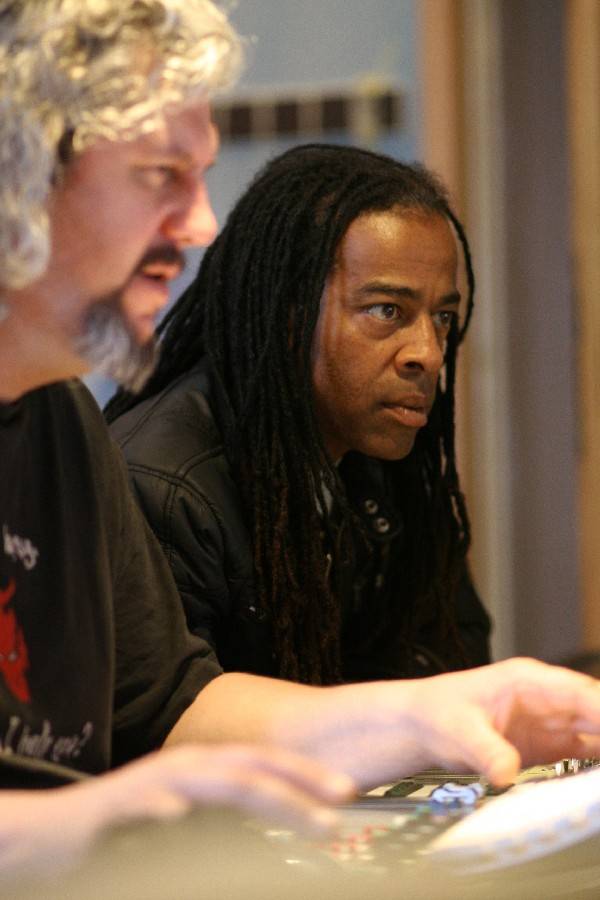 RETRO 2000 | Living Colour: Vracet se do Česka je jako vracet se domů