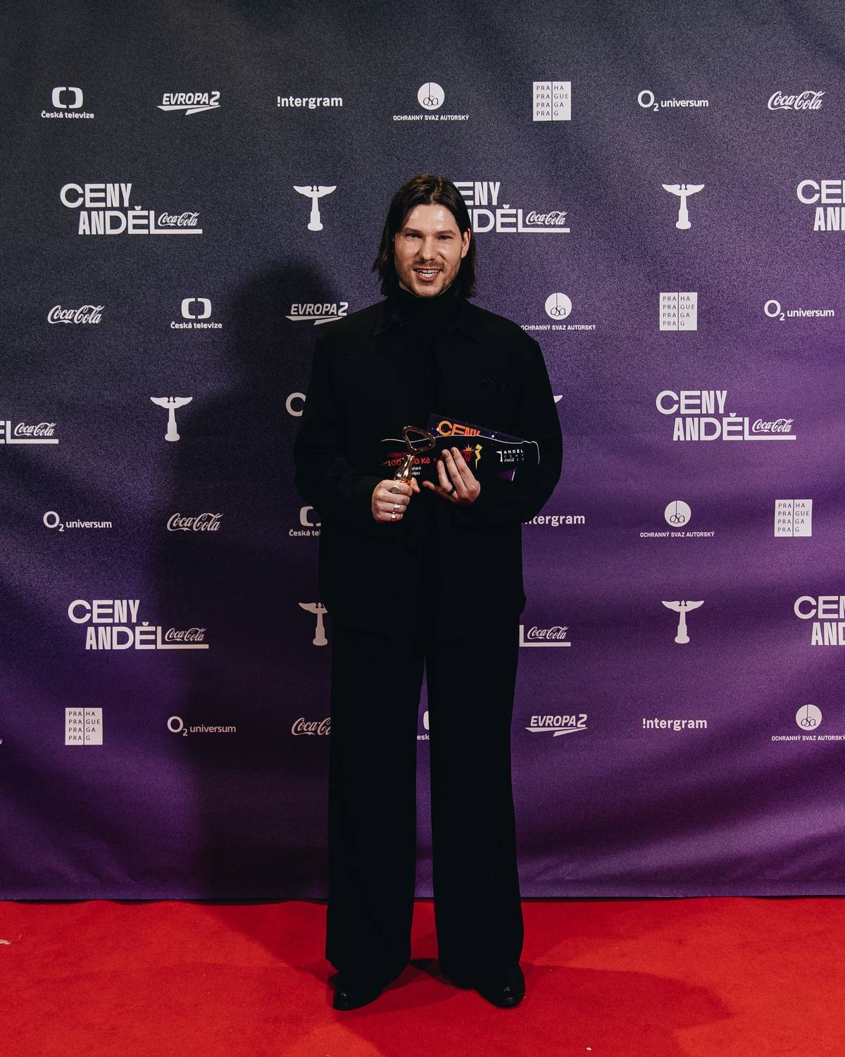 LIVE: Ceny Anděl ve znamení pestrosti a barevnosti