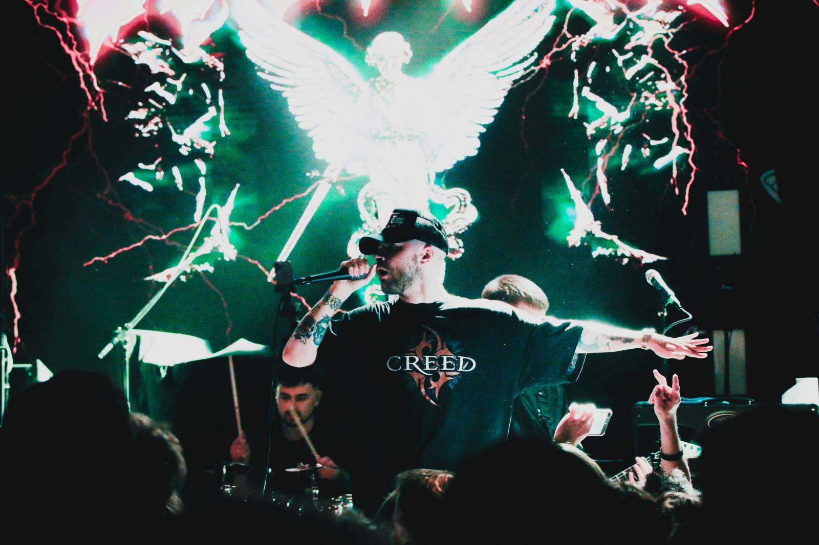 LIVE: LANDMVRKS přivezli do Lucerny láskyplnou prvomájovou oslavu