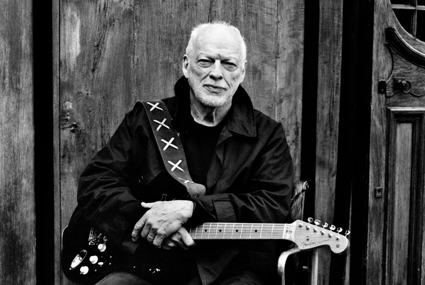 David Gilmour se po osmi letech vrátí na pódia, oznámil koncerty v Londýně