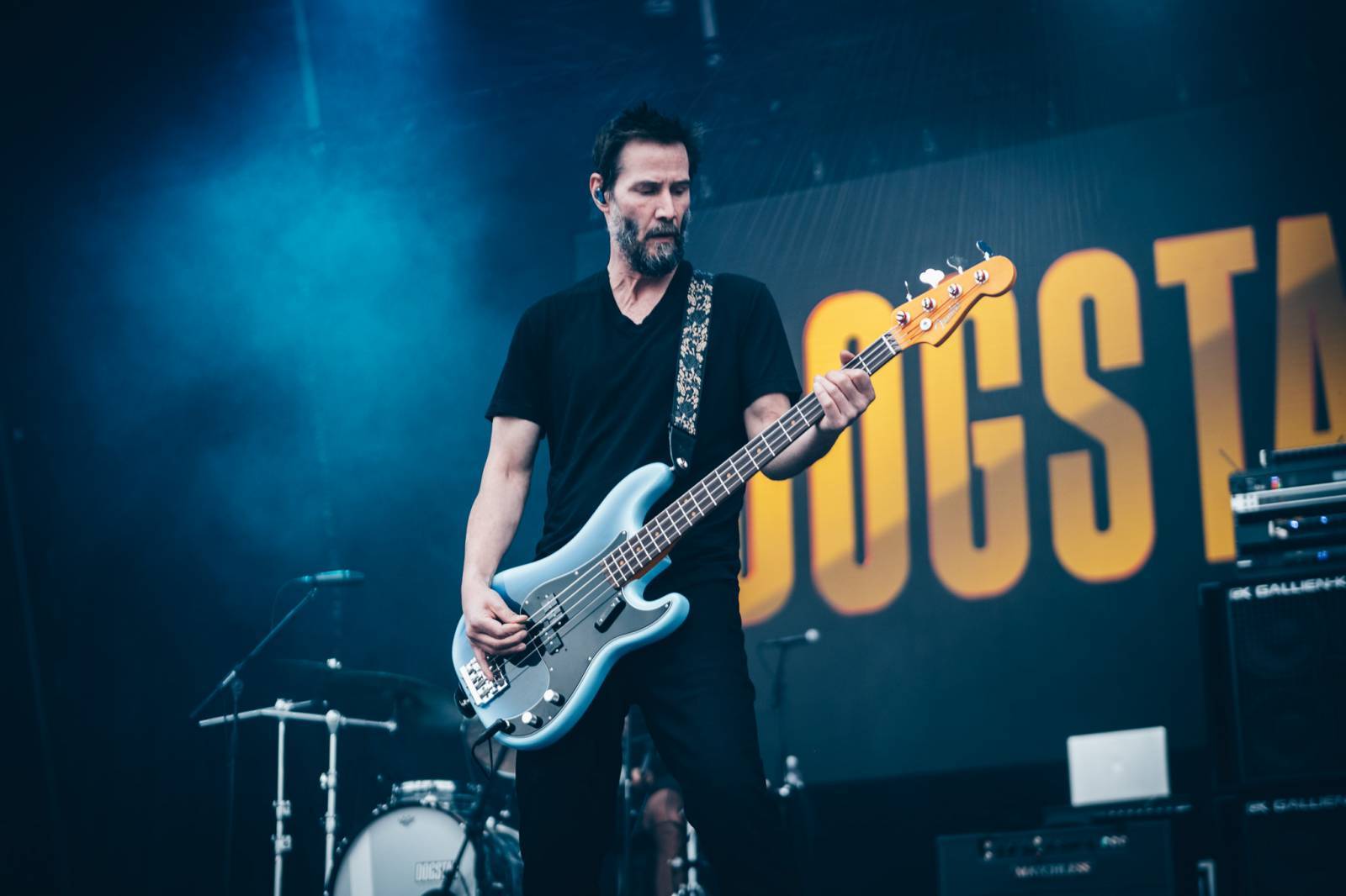 LIVE: Rock for People, den třetí: Přenádherní Bring Me The Horizon, rozlučkoví Sum 41 a pokulhávající Avril