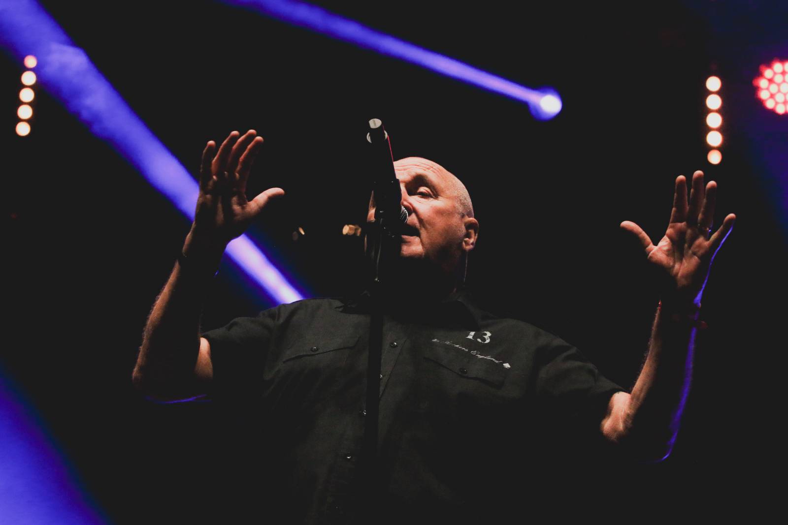 LIVE: Mighty Sounds první den přivítal Cock Sparrer, živelné The Baboon Show a černé ovce z The Fialky