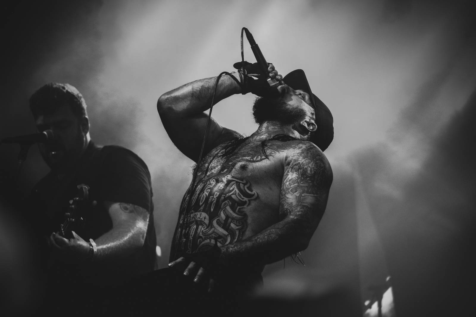 LIVE: Finále Mighty Sounds. Tancovačky s Dubioza Kolektiv a The Rumjacks a totální peklo s Get the Shot