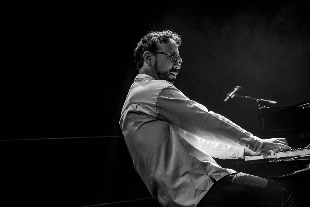 JazzFestBrno zakončí ve Vile Tugendhat klavírista Yaron Herman