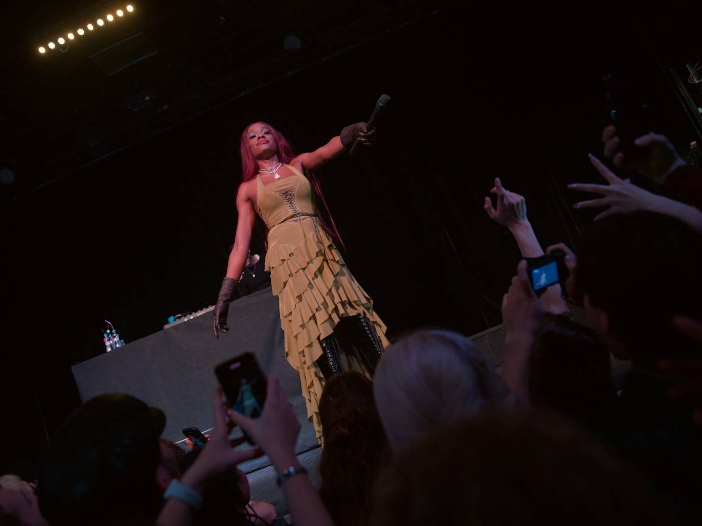 LIVE: Azealia Banks poprvé navštívila Prahu. Rapovala a tančila, s publikem ale komunikovala minimálně