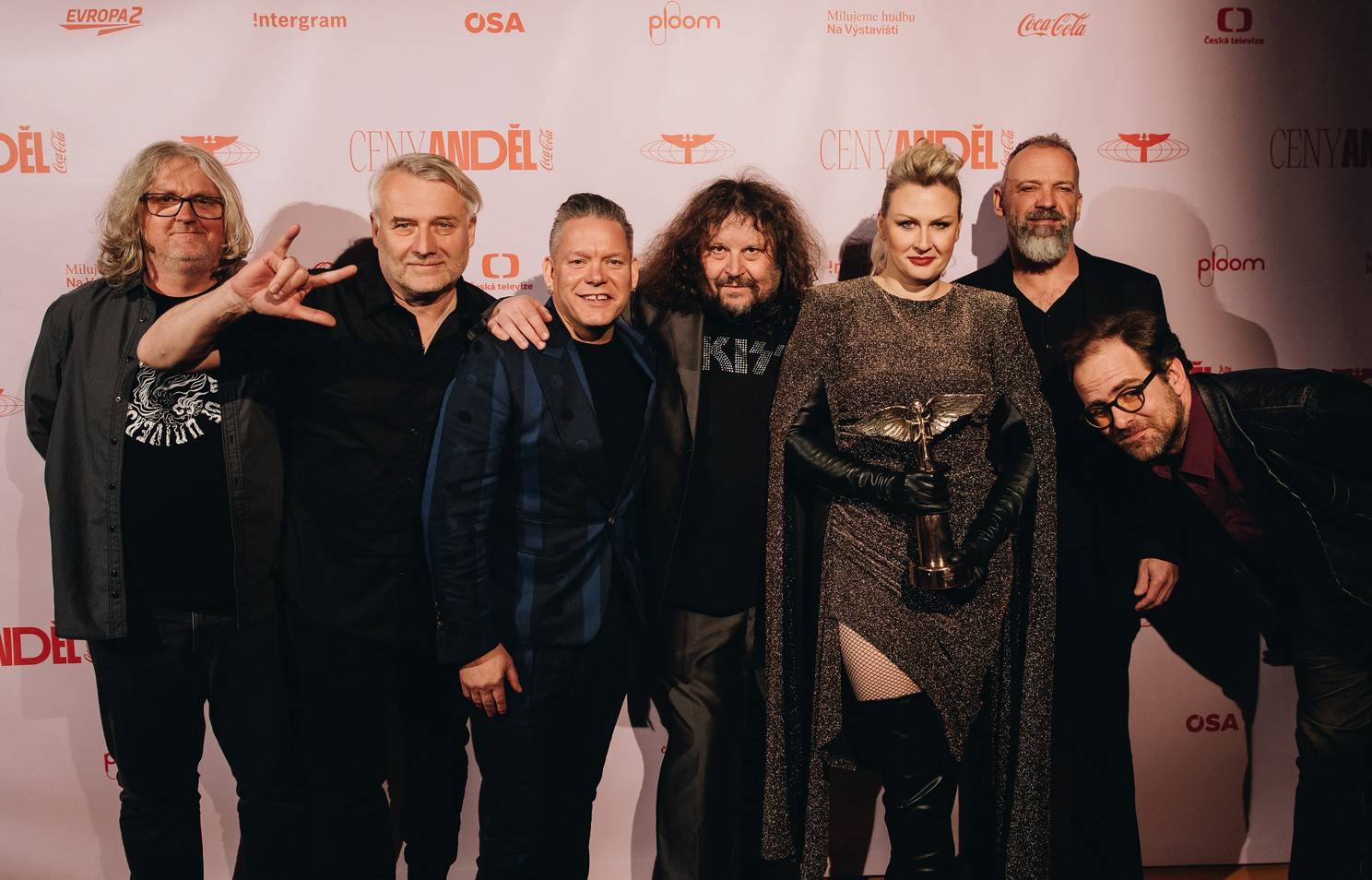 LIVE: Ceny Anděl 2024 - Osmička moderátorů, silný proslov Lazer Vikinga i mráz zalézající za nehty