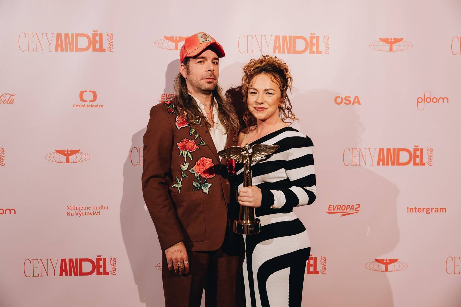 LIVE: Ceny Anděl 2024 - Osmička moderátorů, silný proslov Lazer Vikinga i mráz zalézající za nehty