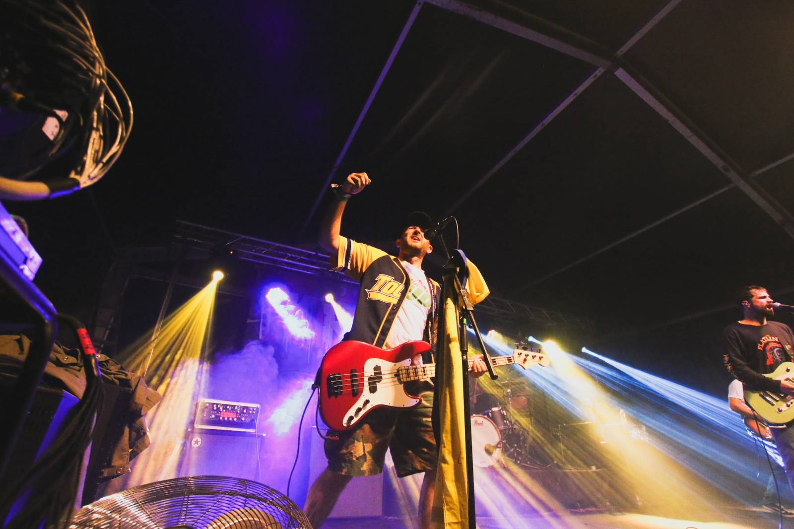 LIVE: Mighty Sounds, den první: Irie Révoltés, Vypsaná fiXa a Rat Boy