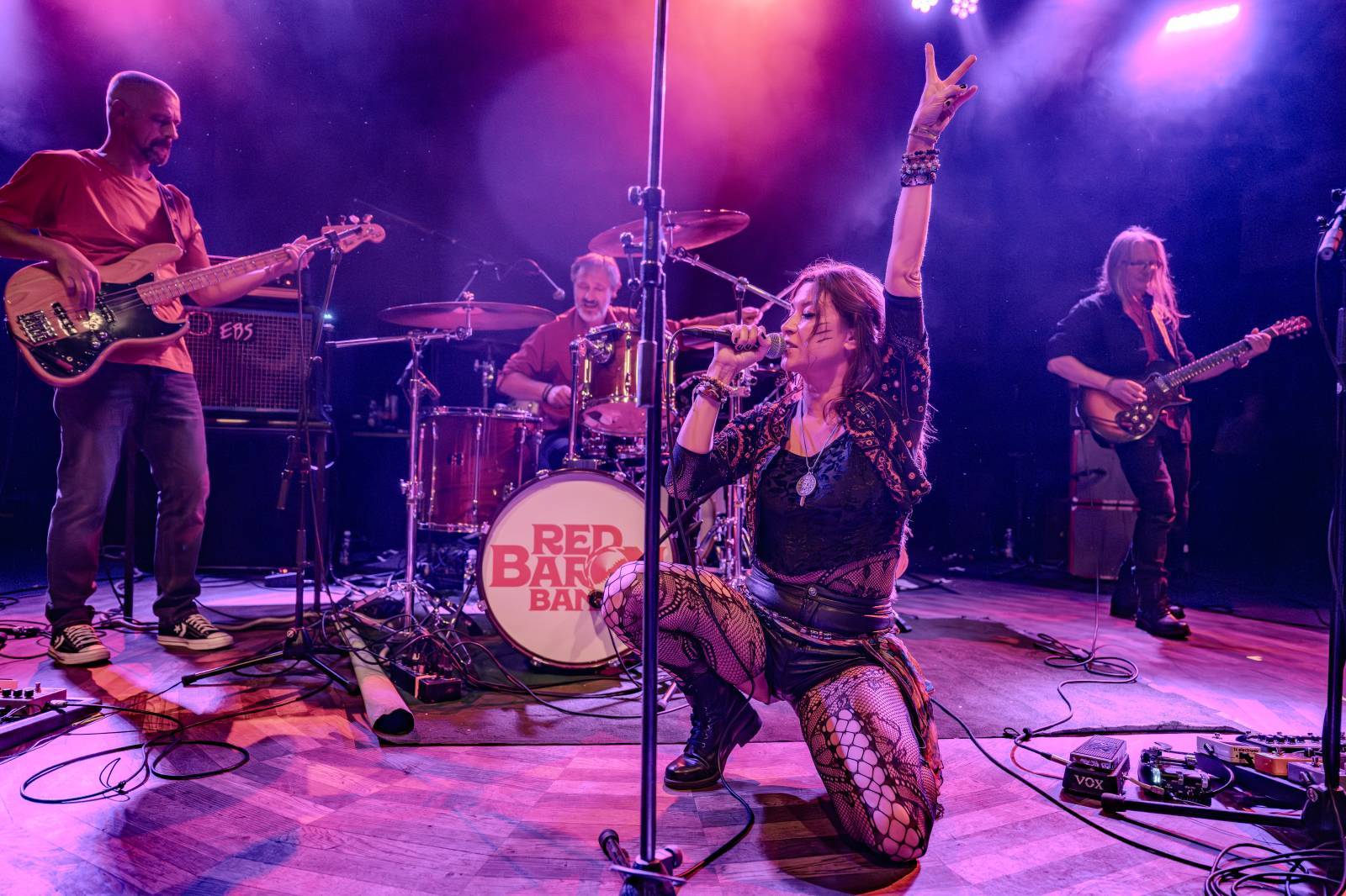 ROCK BLOG | Paul Kowacz (Red Baron Band): Tour s Ianem Paicem & Purpendicular. Pět koncertů, pět příběhů, jedna legenda