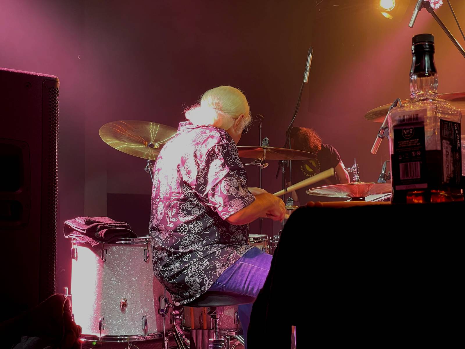 ROCK BLOG | Paul Kowacz (Red Baron Band): Tour s Ianem Paicem & Purpendicular. Pět koncertů, pět příběhů, jedna legenda