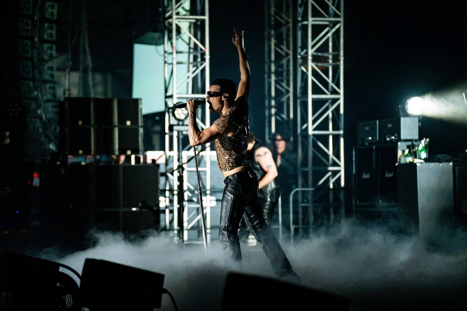 LIVE: Koncert roku? Rokenrolový princ Yungblud předvedl v Praze divokou show