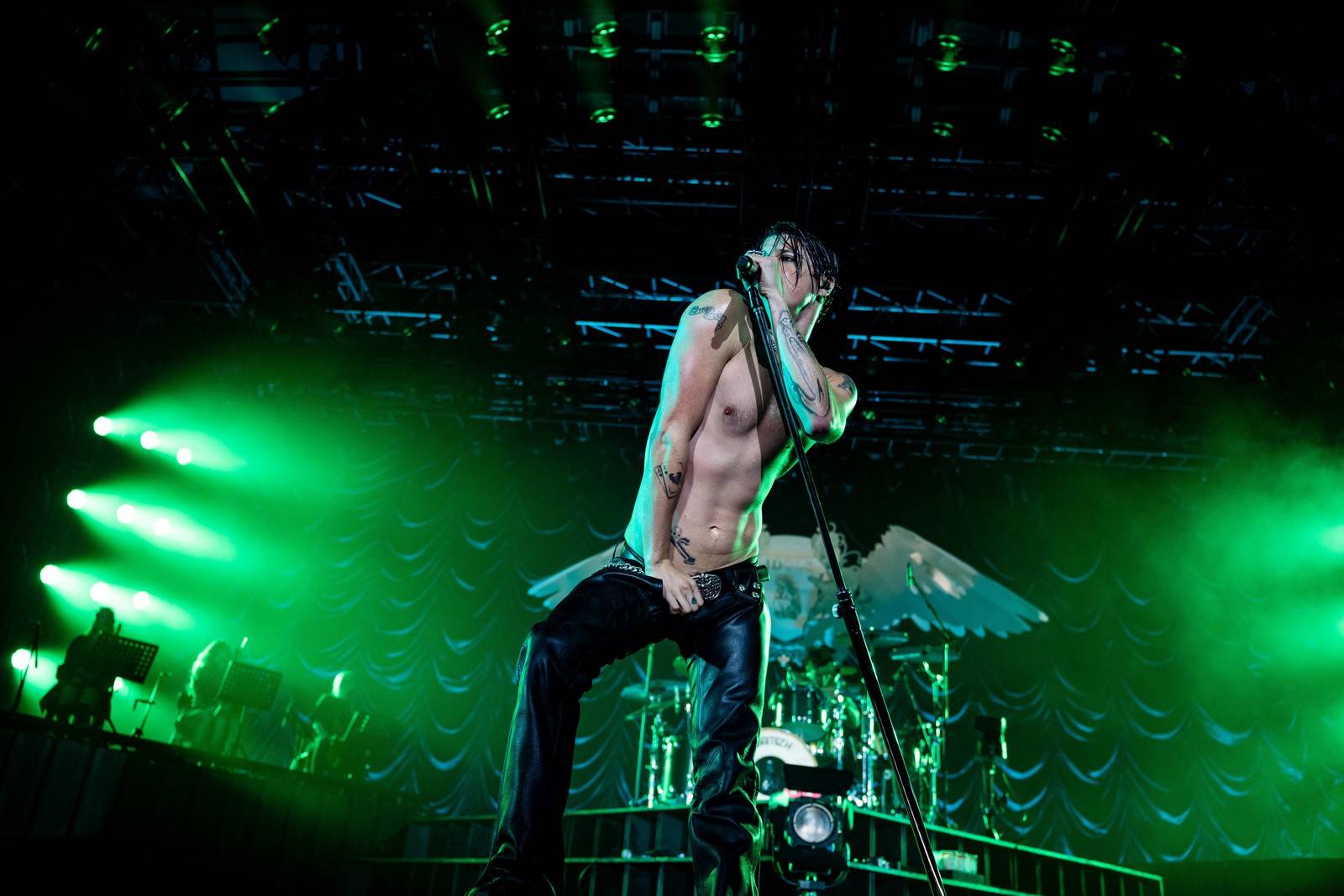 LIVE: Koncert roku? Rokenrolový princ Yungblud předvedl v Praze divokou show