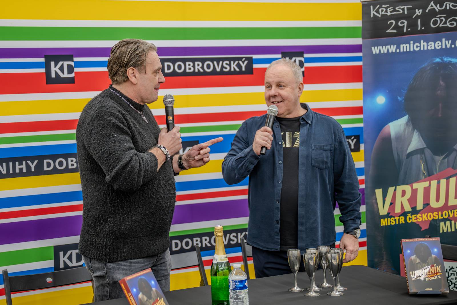 ROZHOVOR | Michael Viktořík: Musíme něco natočit, aspoň singl, aby to byli noví J.A.R.