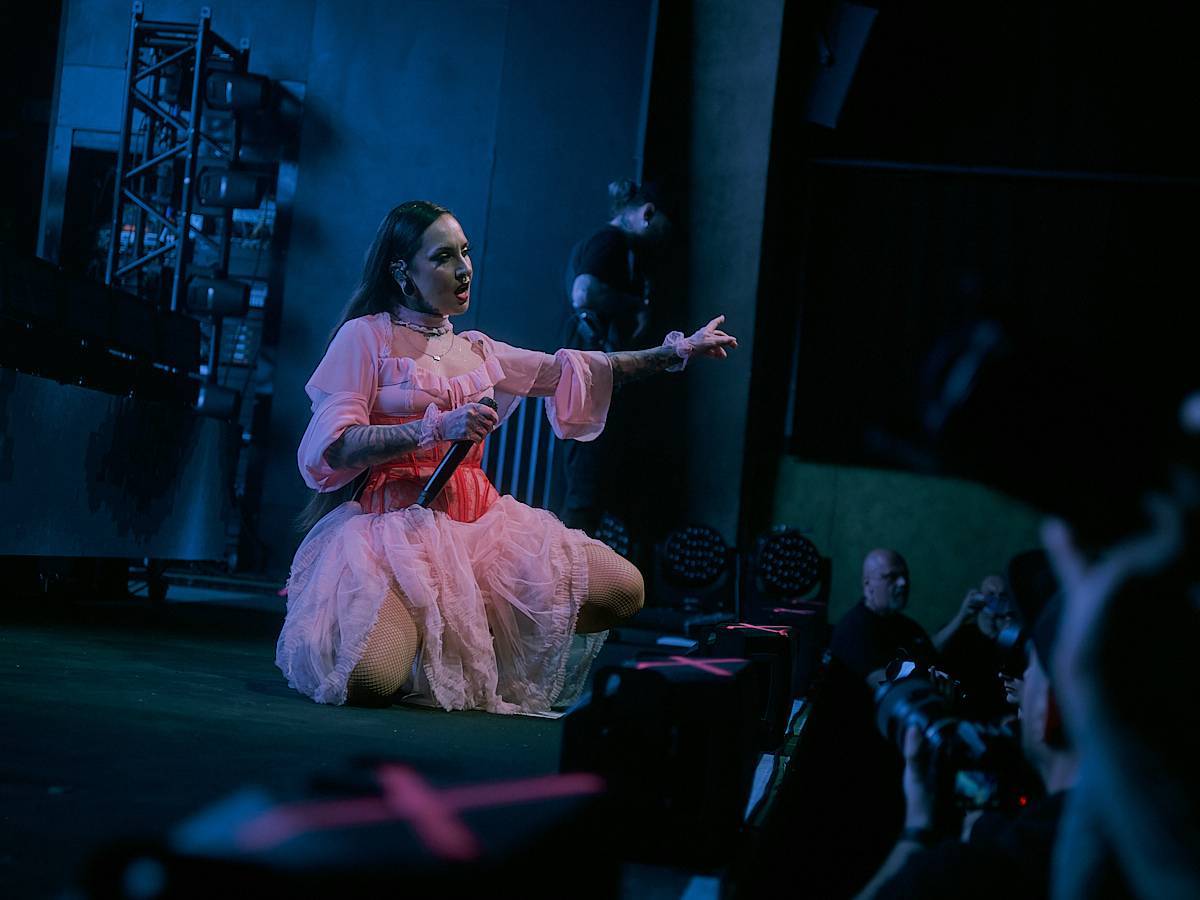 LIVE: Jinjer předvedli v Praze technicky brilantní, přesto autentickou show