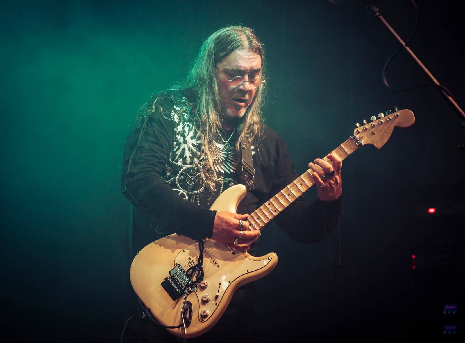 Inspiroval generace. Zemřel kytarový virtuóz Miroslav 