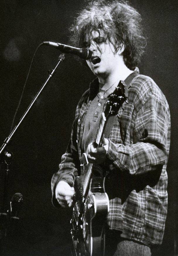 RETRO 90s | The Cure: Měli jsme pocit, že každý kromě nás je idiot