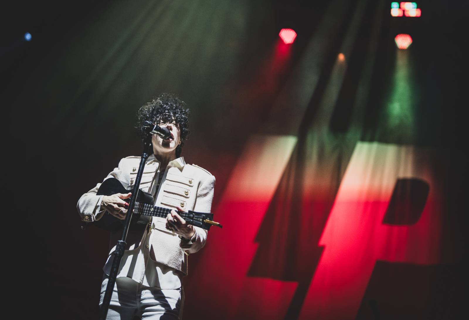 TOP 5 interpretů, které nevynechat na Colours of Ostrava: Teddy Swims poprvé v Česku, Twenty One Pilots přivezou nové album