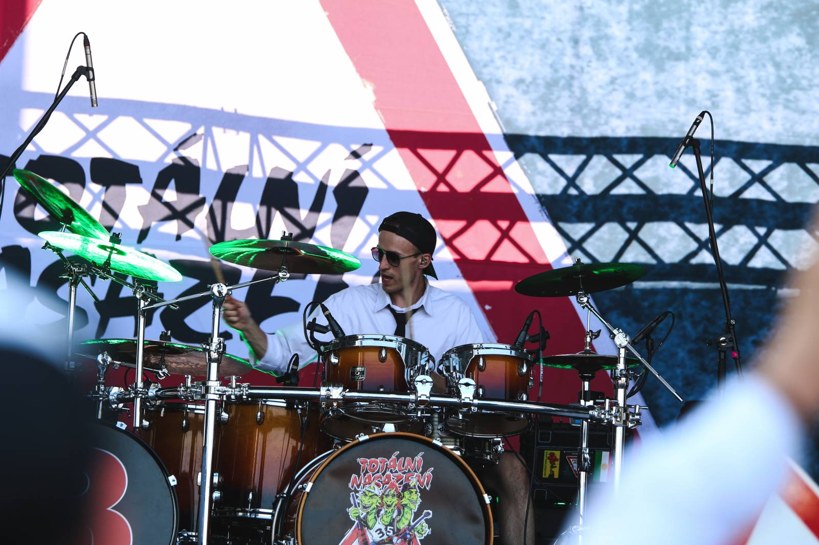 LIVE: Mighty Sounds, den třetí: Hromadné skákání na Skindred, vrchol kultury s Gutalax a skoro dojemná rozlučka s Talco