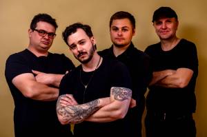 PREMIÉRA: No Heroes objevují v Happiness skutečné štěstí