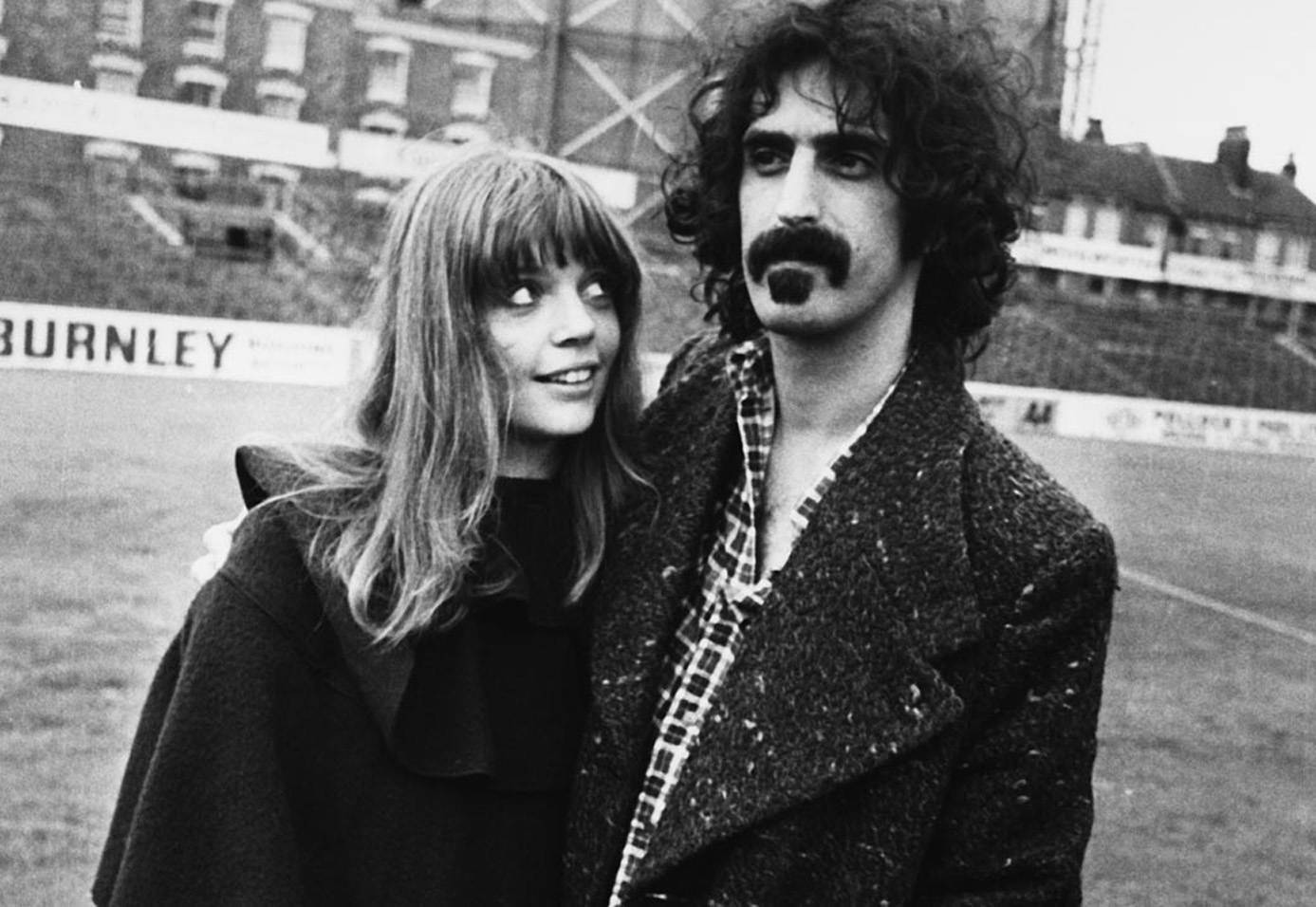 Zemřela Gail Zappa, vdova po Franku Zappovi