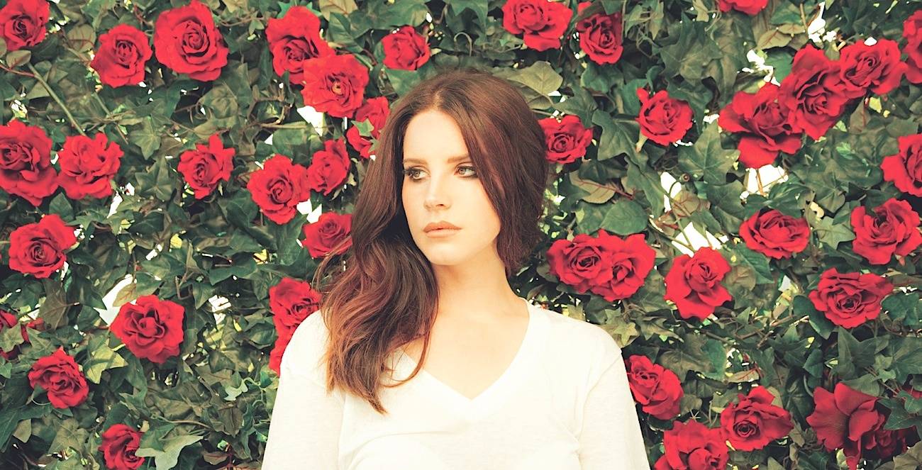 Vyděšená Lana Del Rey: Agresivní ruské fanynky se usídlily před jejím domem