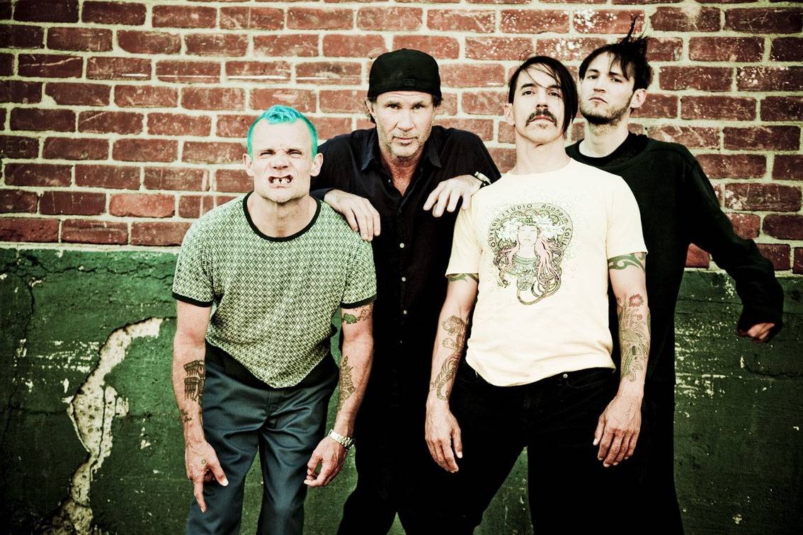 Red Hot Chili Peppers koncertem podpoří Bernieho Sanderse, kandidáta na prezidenta USA