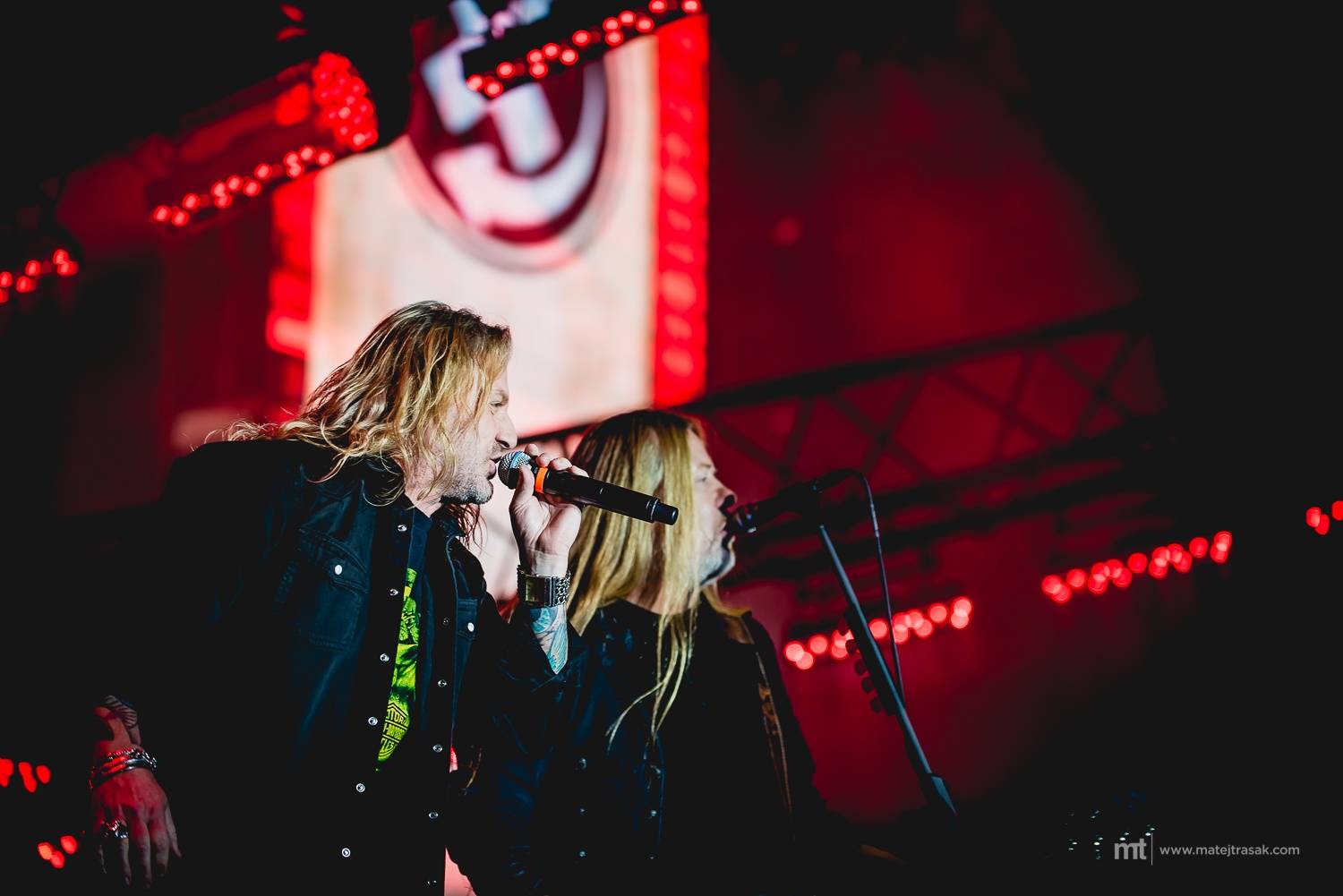 Nový klip Kabátu se vyšplhá až k šesti nulám. Prý bude na světové úrovni