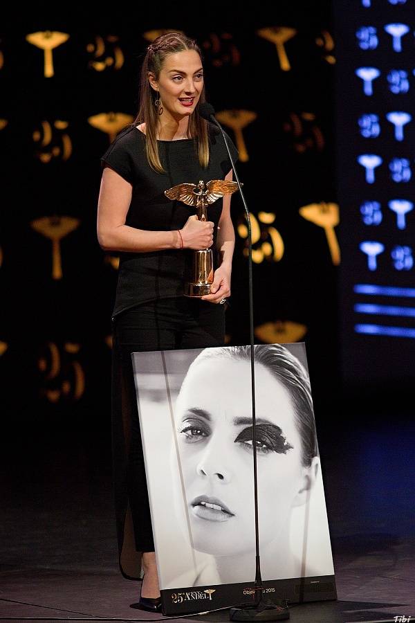 Ceny Anděl: Lenka Dusilová protestovala proti prezidentovi, vyhráli David Koller, Kryštof i Barbora Poláková