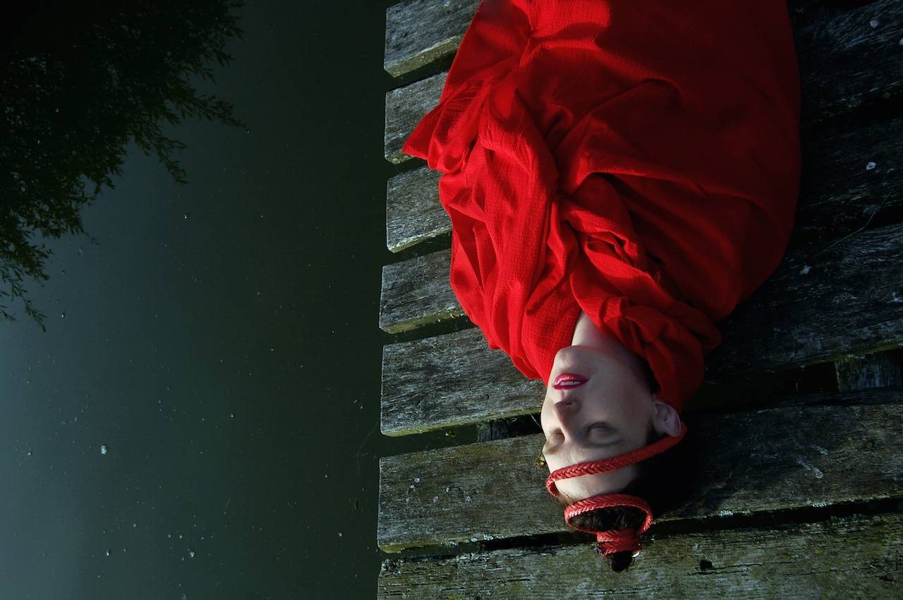 Lanugo sfouknou deset svíček v červnu v Cargo Gallery v Praze