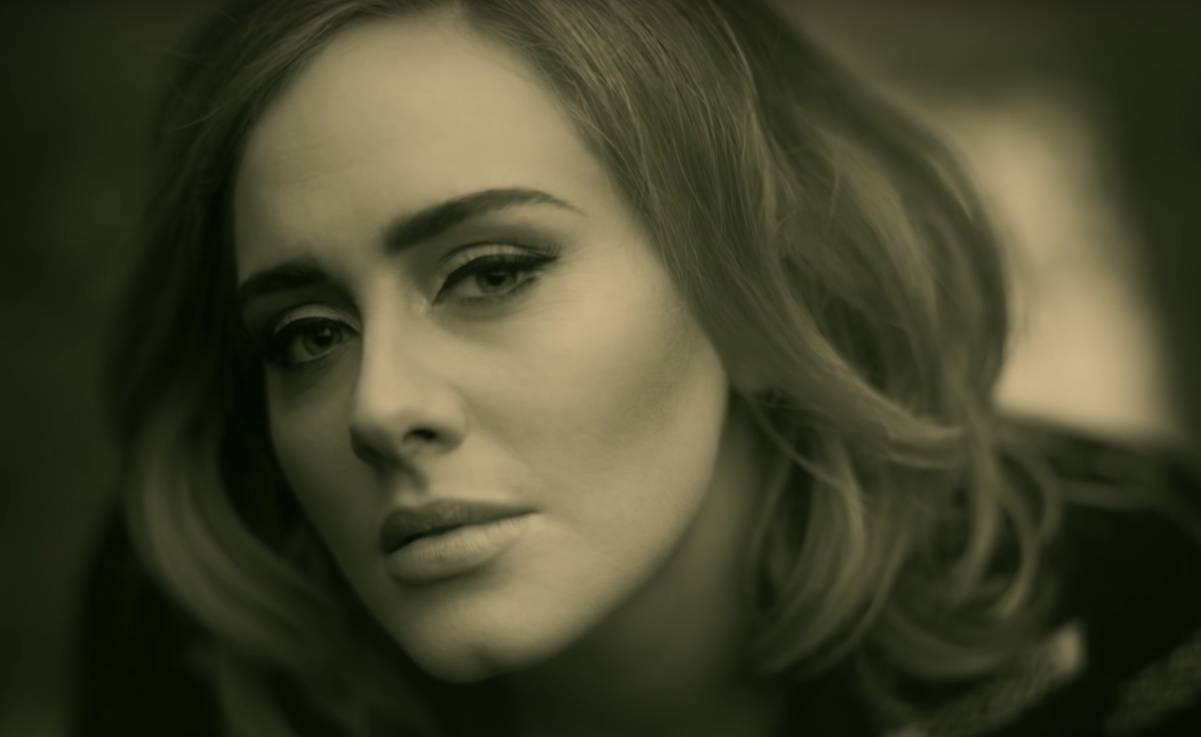 Adele odmítla vystoupit na Super Bowlu. 