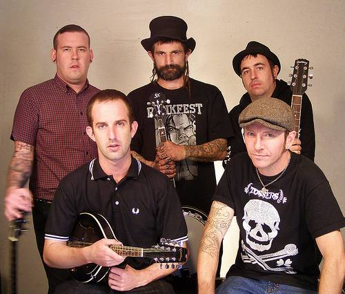 Australští celtic punkoví Rumjacks se vrací do pražského Rock Café!