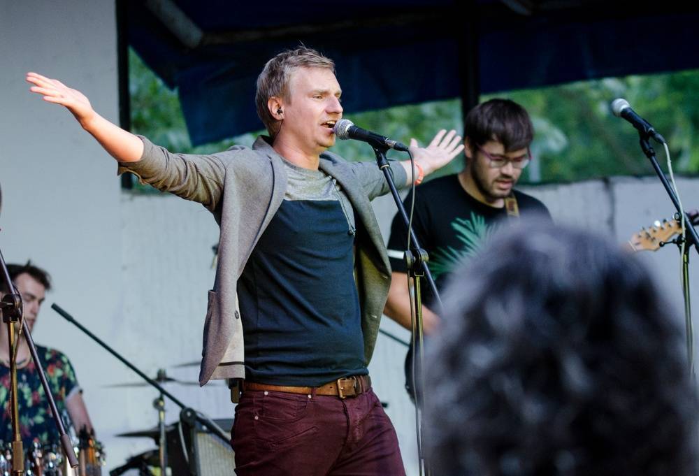 Pop-funkoví Megaphone pokřtí kontroverzní klip v La Loca. Internetová premiéra proběhne na iREPORTu