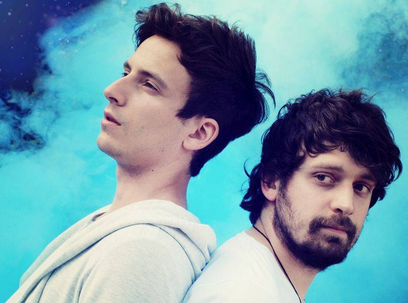 iREPORT oslaví 25 let na velkolepé párty v klubu Royal