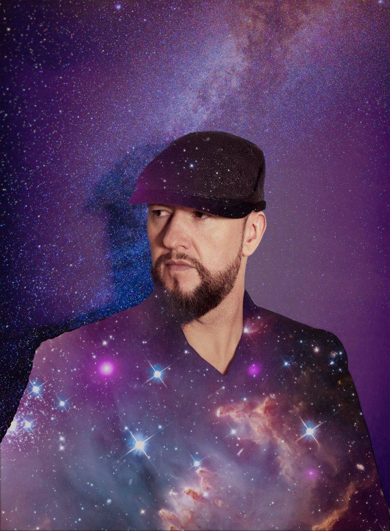 Říjnová One Night! v Radosti FX uvede Toma Middletona