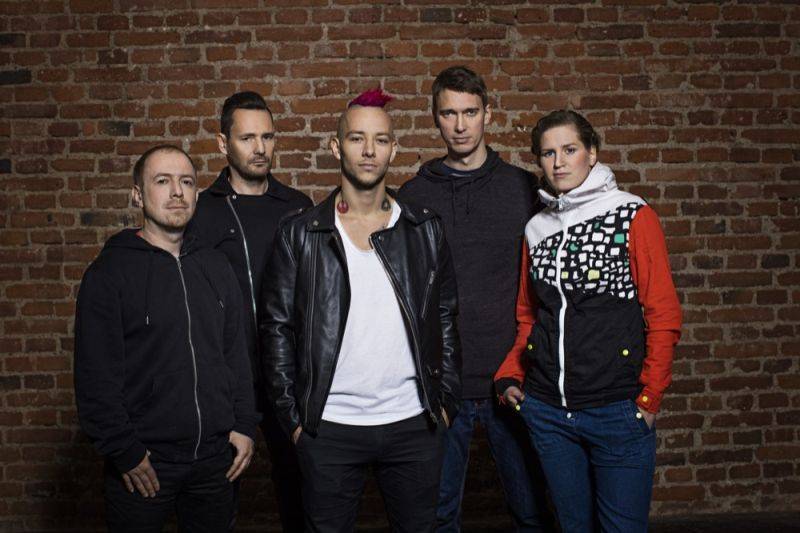 Skyline chystají hned dva nové klipy, podzimní turné vyvrcholí v Roxy