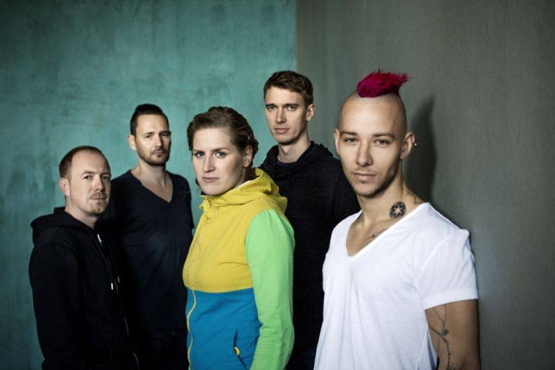 Skyline chystají hned dva nové klipy, podzimní turné vyvrcholí v Roxy