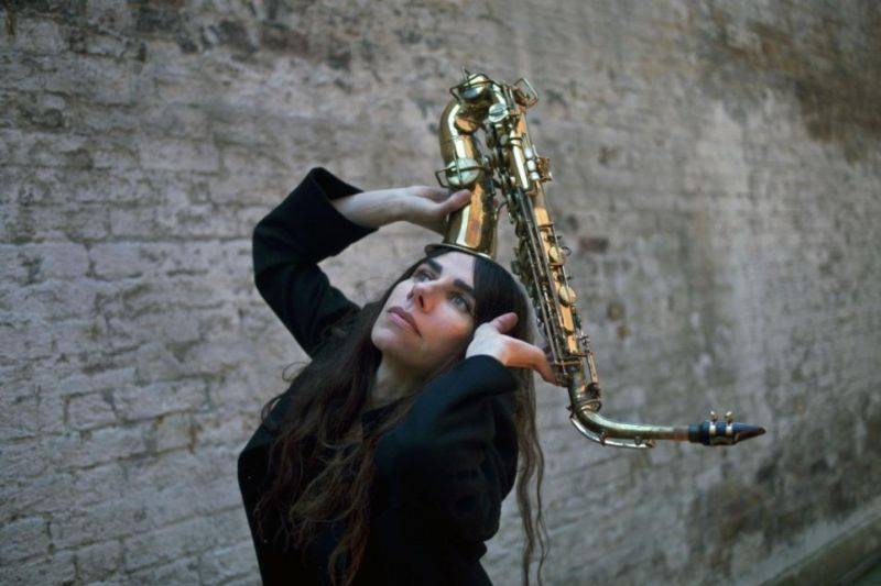 PJ Harvey se v Praze představí jako investigativní písničkářka