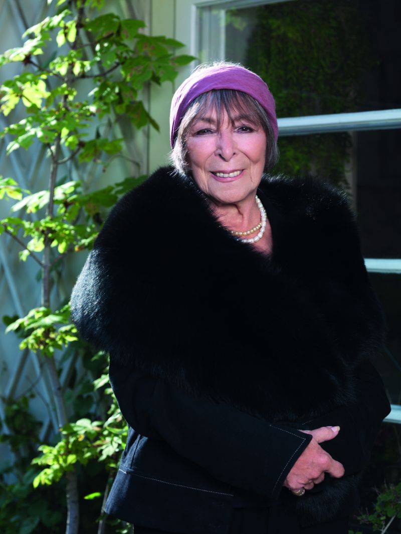 Královna šansonu Hana Hegerová slaví 85. narozeniny unikátním kompletem deseti CD