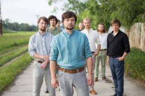 VIDEOPREMIÉRA: Skupina Vlny zkrátila název, deska s atmosférou Jeseníků má svůj první klip