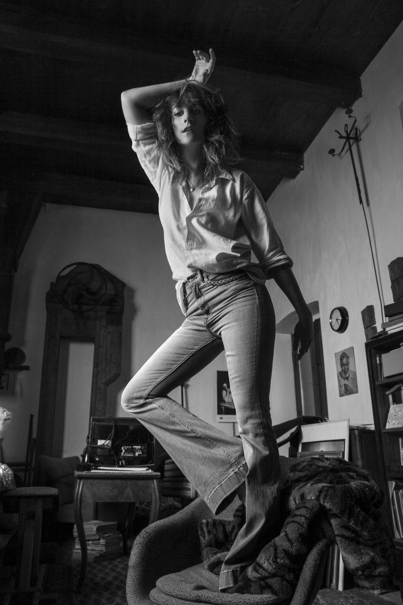 Narozeniny ROXY pokračují se Soundz Czech: Vystoupí KLARA., Adrian T. Bell, Ghost Of You a další