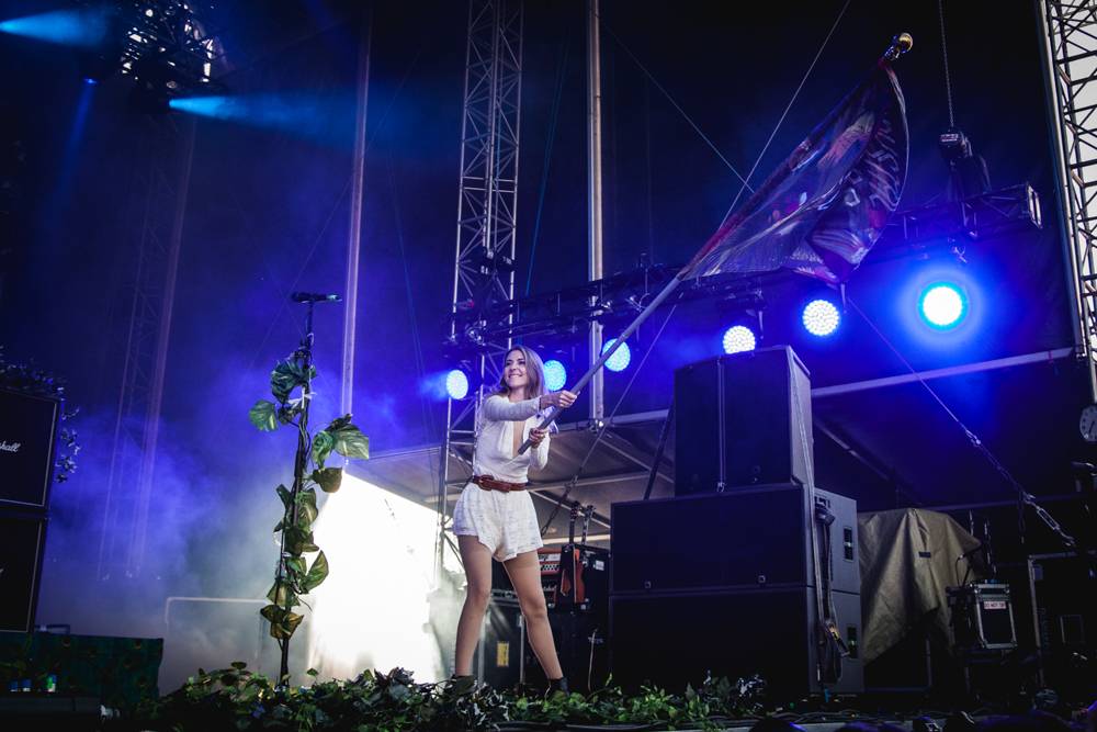 Crystal Fighters jedou do Prahy: Elektro-folkový uragán udeří v MeetFactory