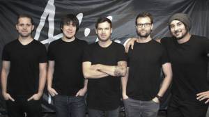 VIDEOPREMIÉRA: Crossoveroví výtečníci Alike vyzývají k životu teď a tady