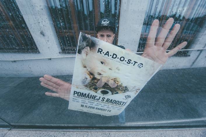 Pomáhej s Radostí! Účastí na páteční party přispějete nemocným dětem