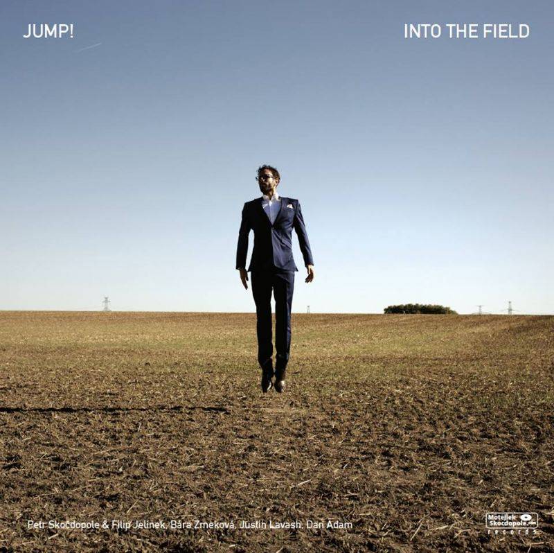 Jump! přichází s deskou Into The Field, na které obdivuje Nicka Cavea. Křest proběhne v Cargo Gallery