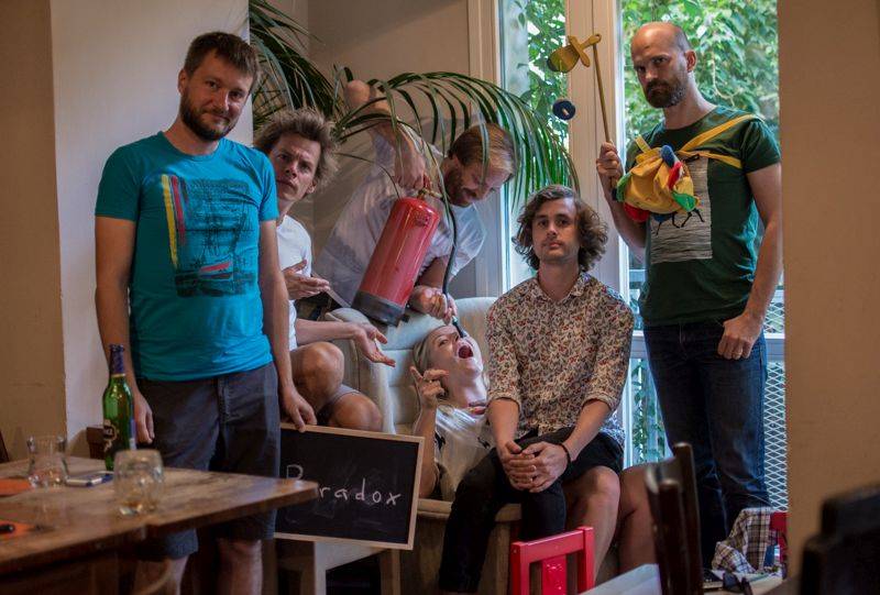 Prosincové turné Zrní bude česko-tibetské, v roli hosta vystoupí Loten Namling